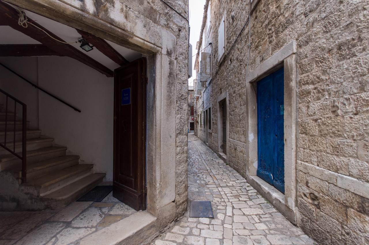 Guest House Mendi Trogir Exterior photo