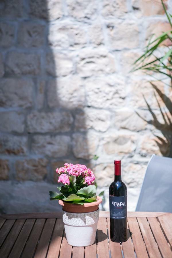 Guest House Mendi Trogir Exterior photo