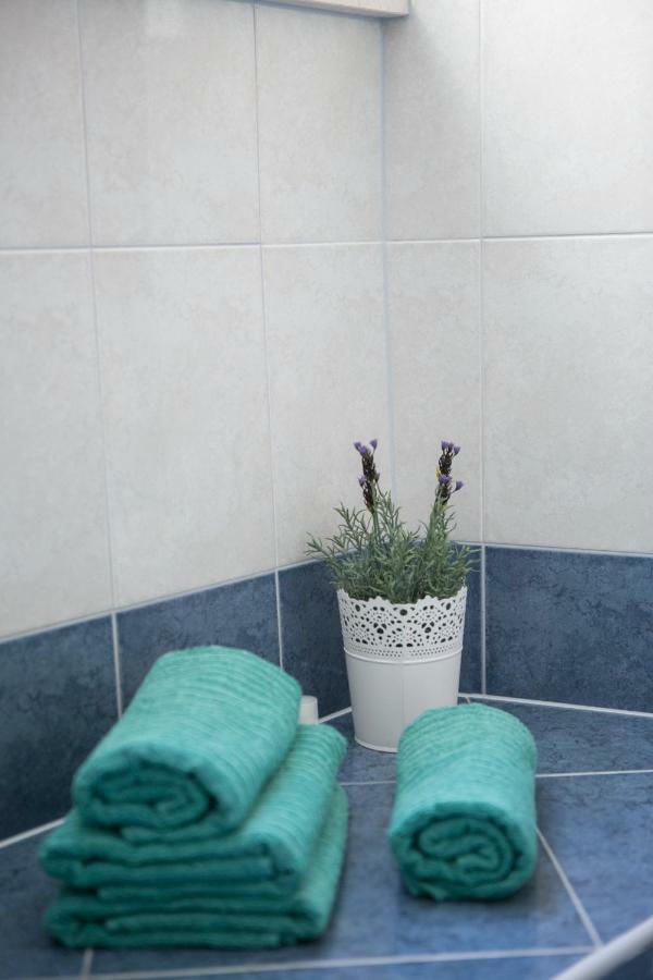 Guest House Mendi Trogir Exterior photo