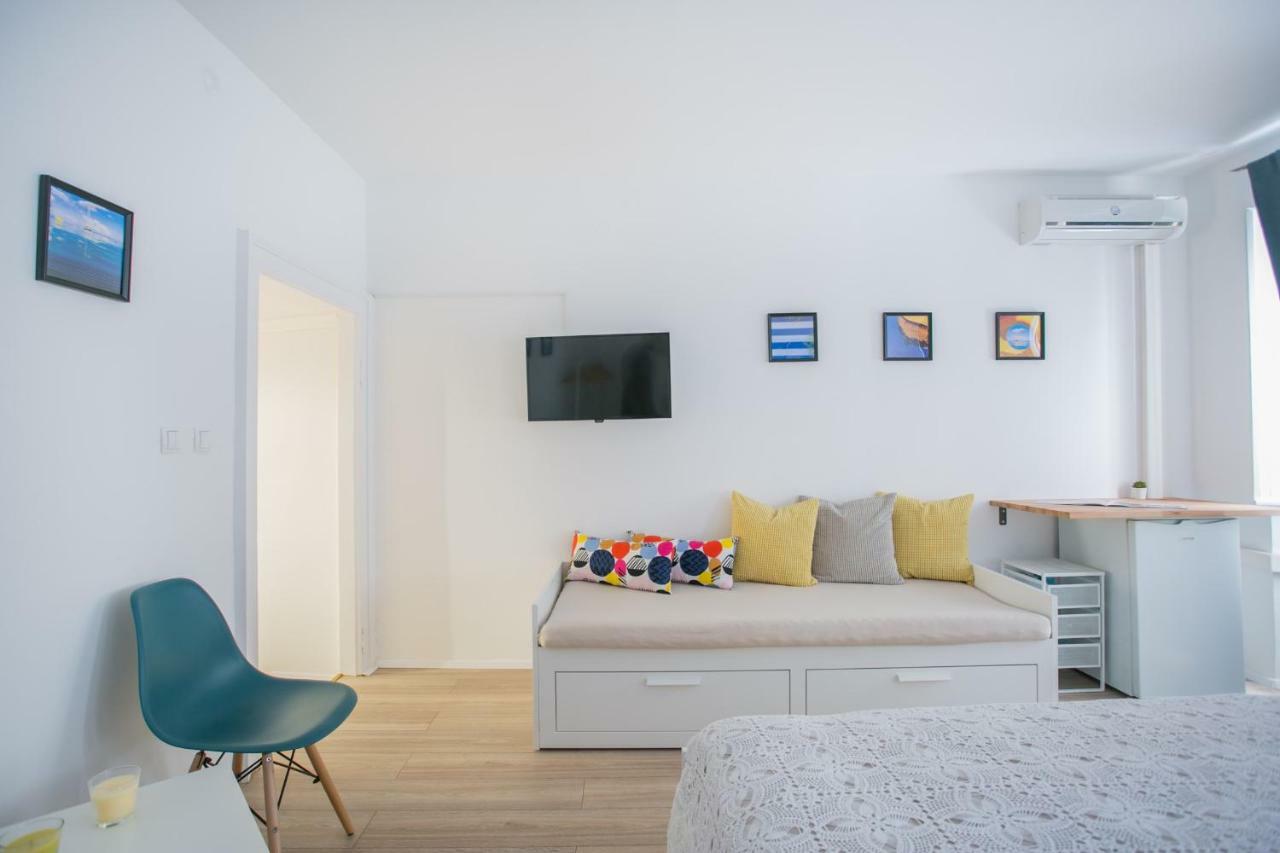 Guest House Mendi Trogir Exterior photo